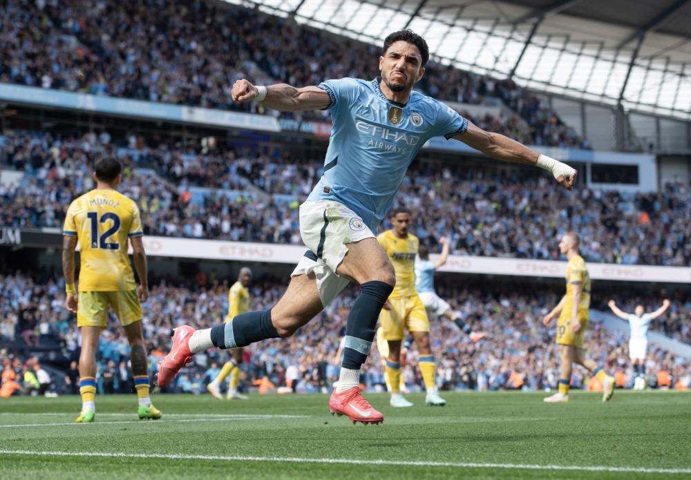 激烈的足球 激烈的足球